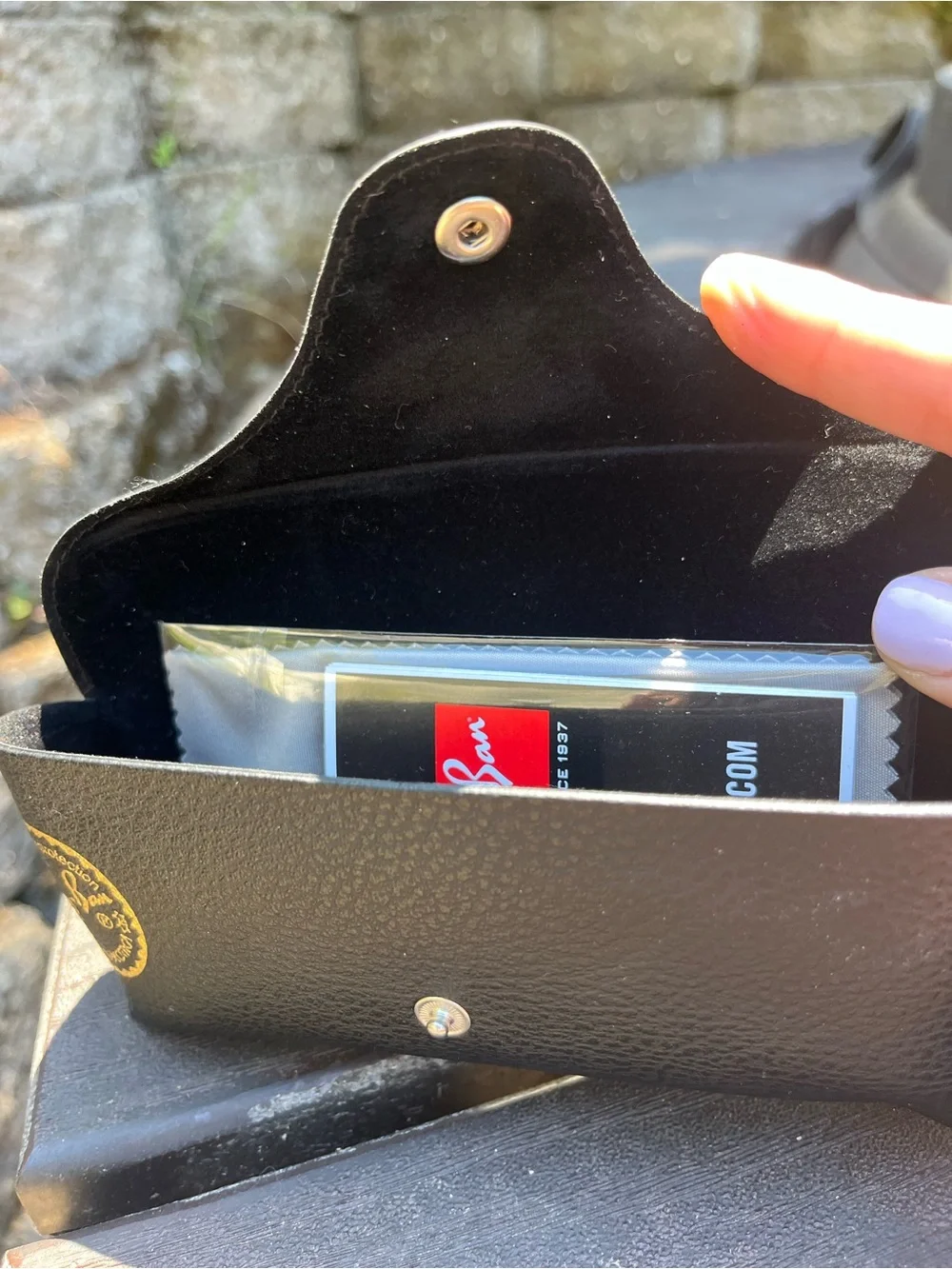 NWT Ray-Ban Black Classic Sunglasses Case - Picture 3 of 3